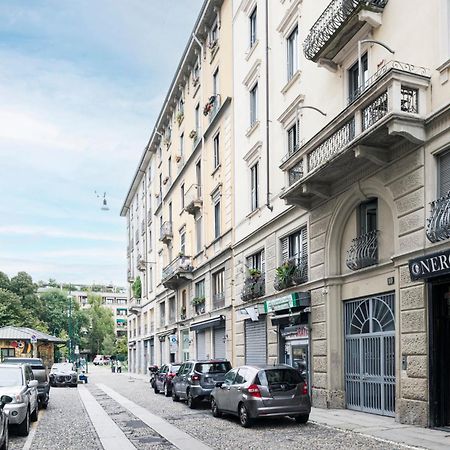 Easylife - Appartamento Elegante Moderno E Accogliente - La Tua Oasi In Citta Milan Exterior photo