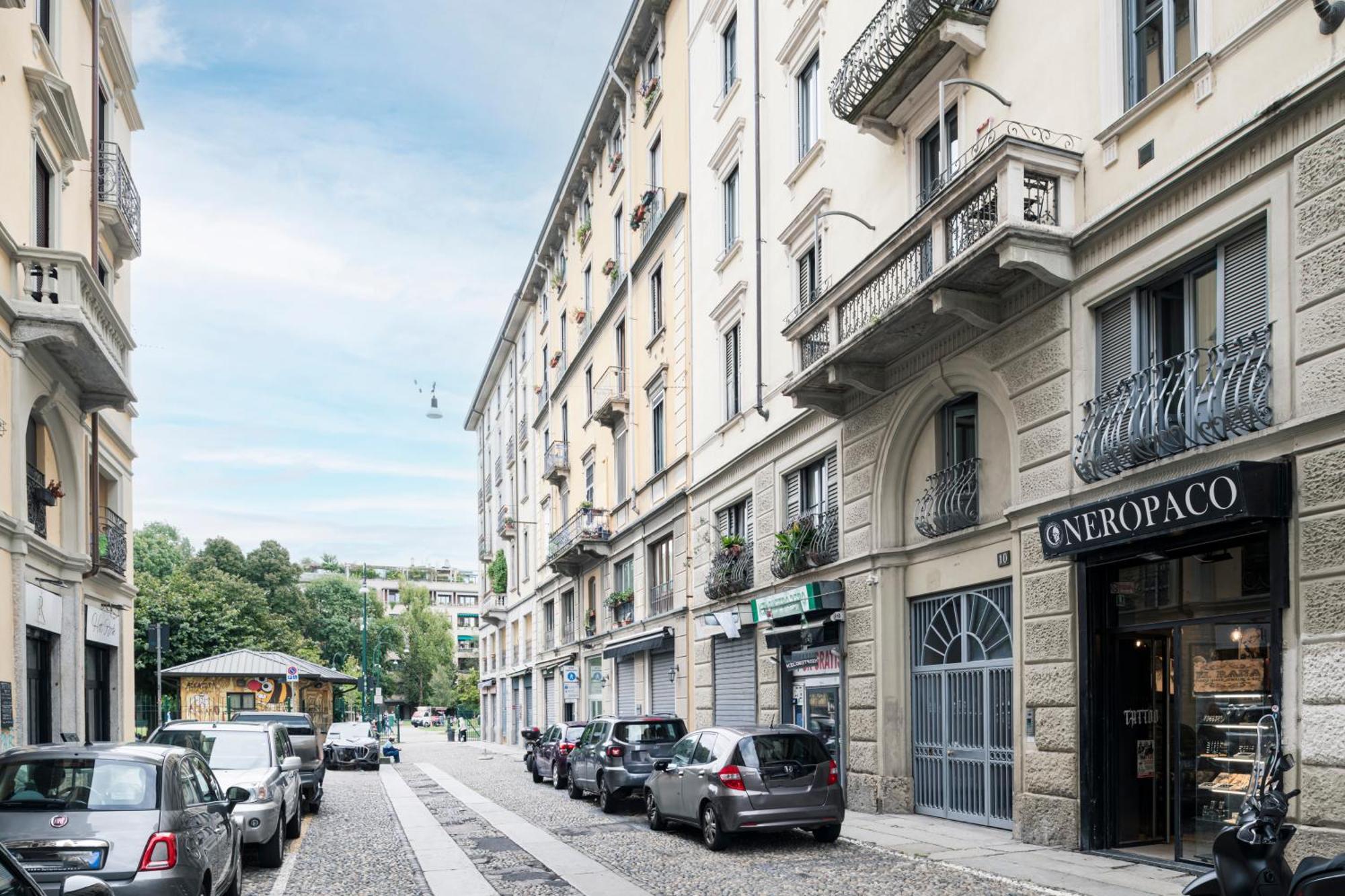 Easylife - Appartamento Elegante Moderno E Accogliente - La Tua Oasi In Citta Milan Exterior photo